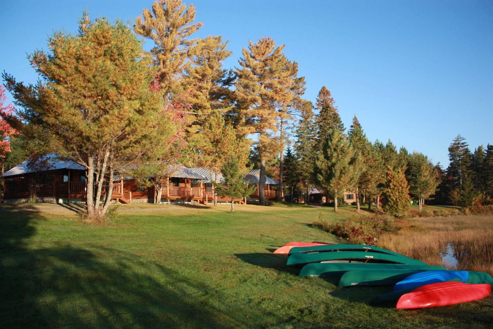 Lake Parlin Lodge & Cabins West Forks Exterior foto